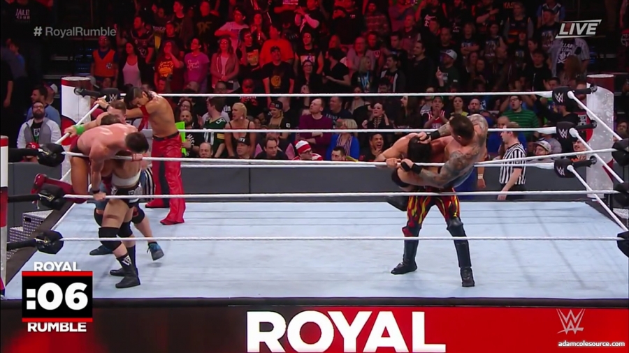 WWE_Royal_Rumble_2018_PPV_720p_WEB_h264-HEEL_mp42331.jpg