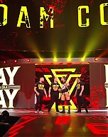 WWE_NXT_TakeOver_New_York_2019_720p_WEB_h264-HEEL_mp40203.jpg