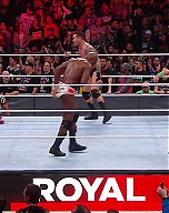 WWE_Royal_Rumble_2018_PPV_720p_WEB_h264-HEEL_mp42431.jpg
