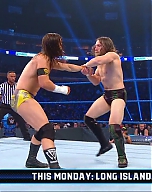 WWE_Friday_Night_Smackdown_2019_11_01_720p_HDTV_x264-KYR_mkv0375.jpg