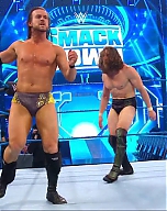 WWE_Friday_Night_Smackdown_2019_11_01_720p_HDTV_x264-KYR_mkv1048.jpg