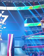 WWE_Monday_Night_Raw_2019_11_04_720p_HDTV_x264-NWCHD_mp41168.jpg