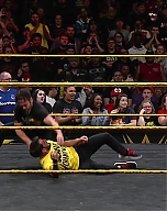 WWE_NXT_2019_04_17_720p_WEB_h264-HEEL_mp40417.jpg