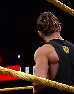 WWE_NXT_2019_08_21_720p_WEB_h264-HEEL_mp40094.jpg
