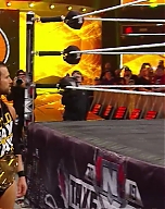 WWE_NXT_TakeOver_Toronto_2019_720p_WEB_h264-HEEL_mp41329.jpg