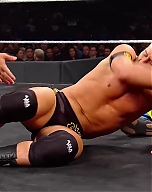 WWE_NXT_TakeOver_Toronto_2019_720p_WEB_h264-HEEL_mp42244.jpg