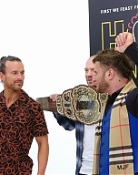 y2mate_is_-_AEW_Stars_MJF_and_Adam_Cole_Play_Truth_or_Dab_Bay_Bay_Hot_Ones-t_5LT4Izggg-1080pp-1692889953_mp40749.jpg